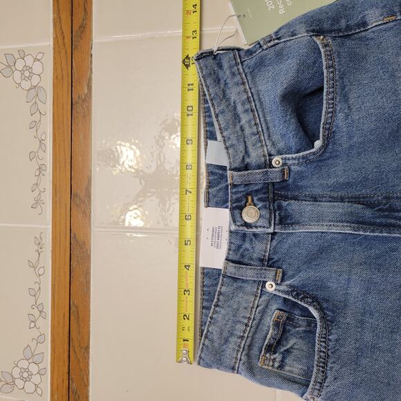 H&M Womens 90's Straight Fit Ultra High Waist Jeans Size 0 Waist 24 100% Cotton - Picture 4 of 9